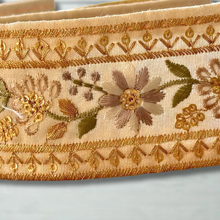 close up of Saree Border Indian Lace Trim in cream colour
